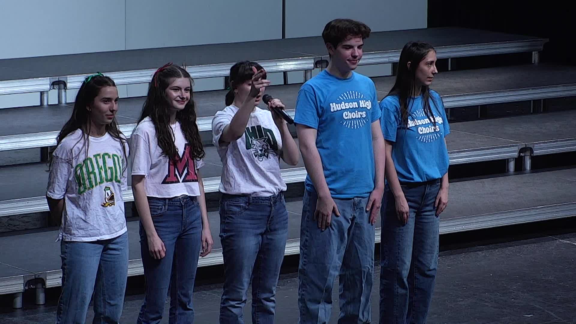 Hudson High School Choir End of Year concert