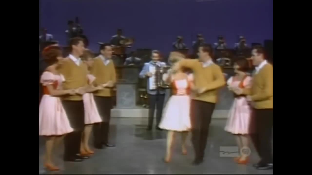 Thumbnail image for Polka Time #1573