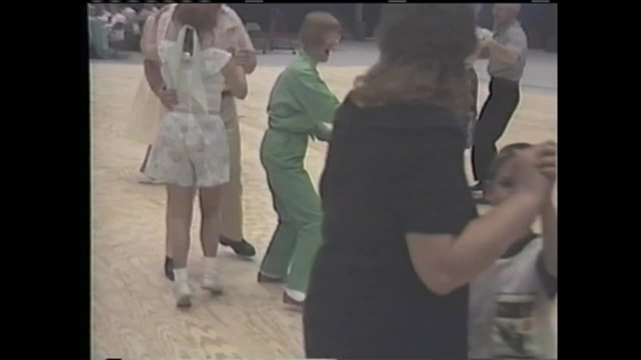 Thumbnail image for Polka Time #1577