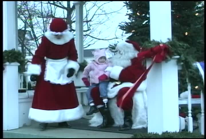 Thumbnail image for Hudson Holiday Walk 2001